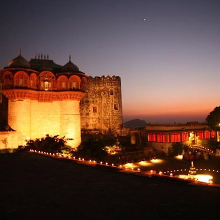 Atulya Fort Khejarla Eksteriør billede